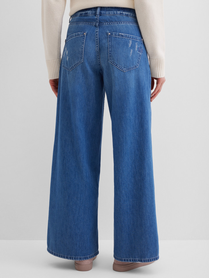 Джинсы широкие