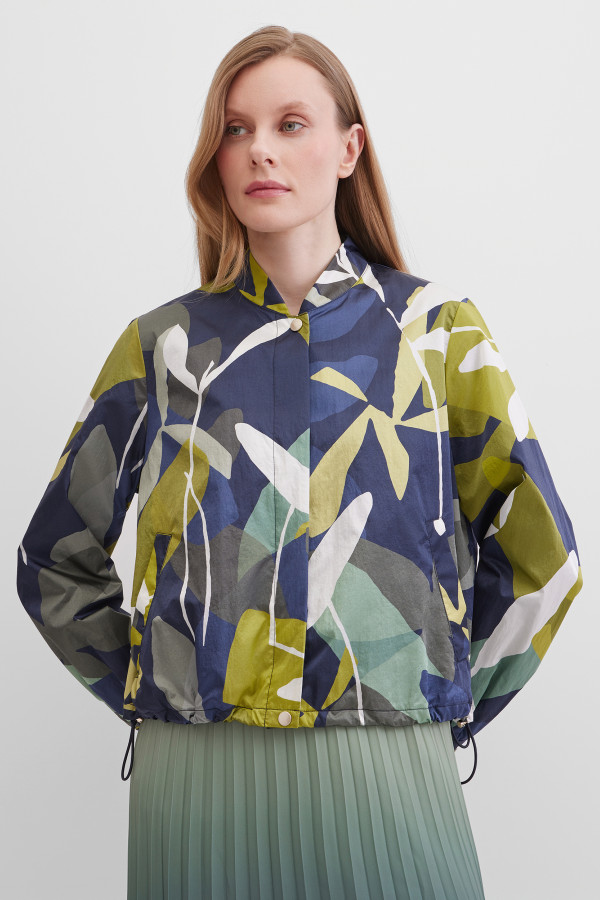 Бомбер укороченный