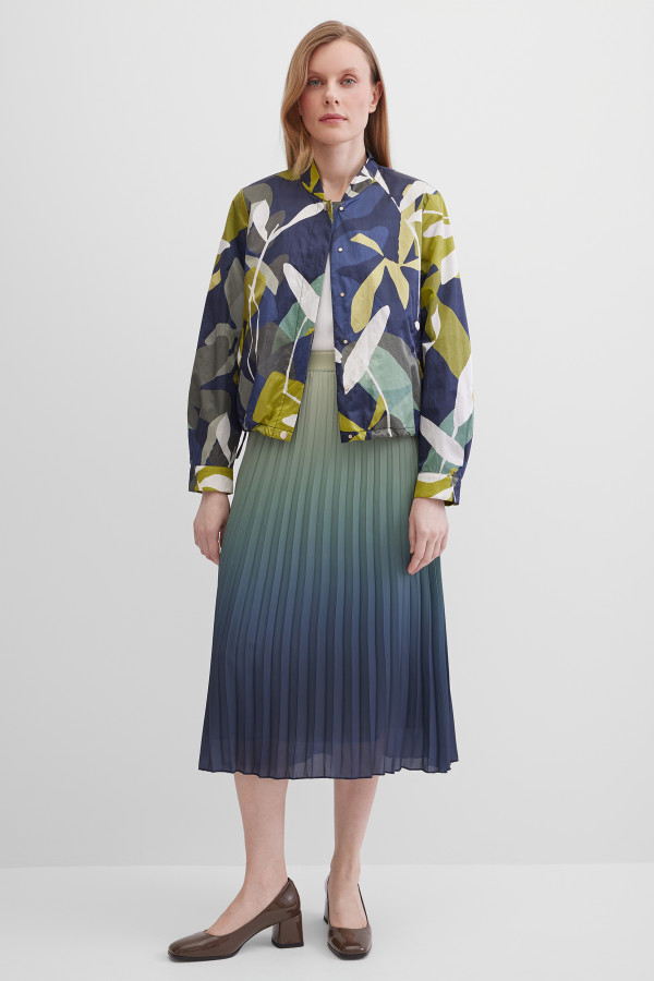 Бомбер укороченный