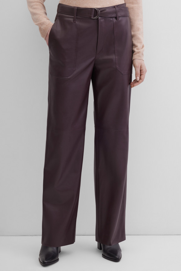 Брюки прямые из экокожи