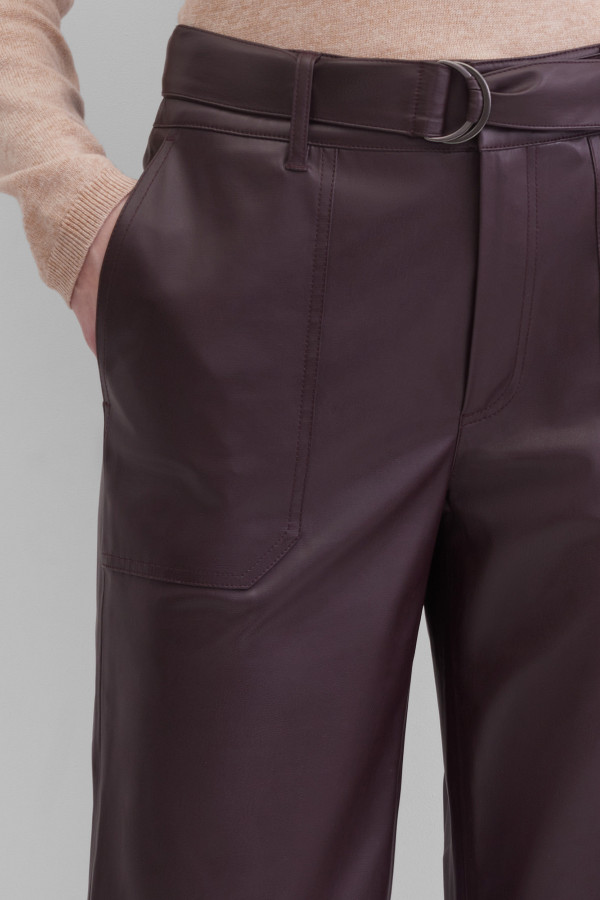 Брюки прямые из экокожи