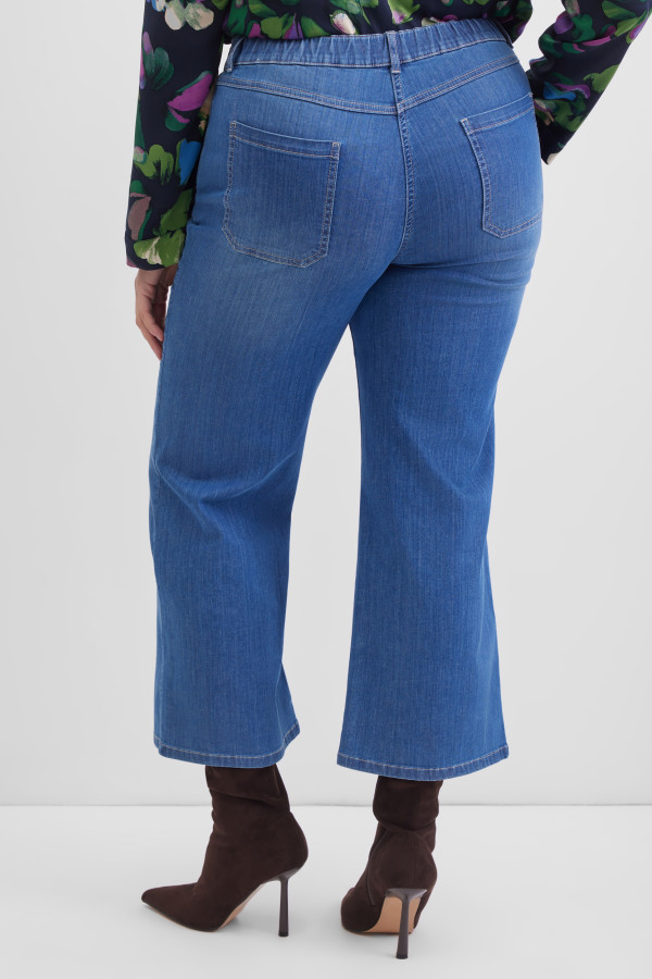 Джинсы прямые укороченные