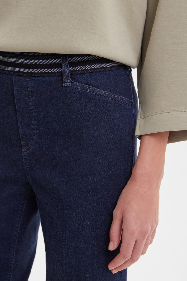 Джинсы прямые на резинке