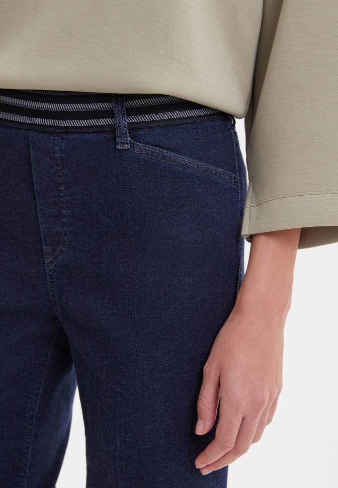 Джинсы прямые на резинке