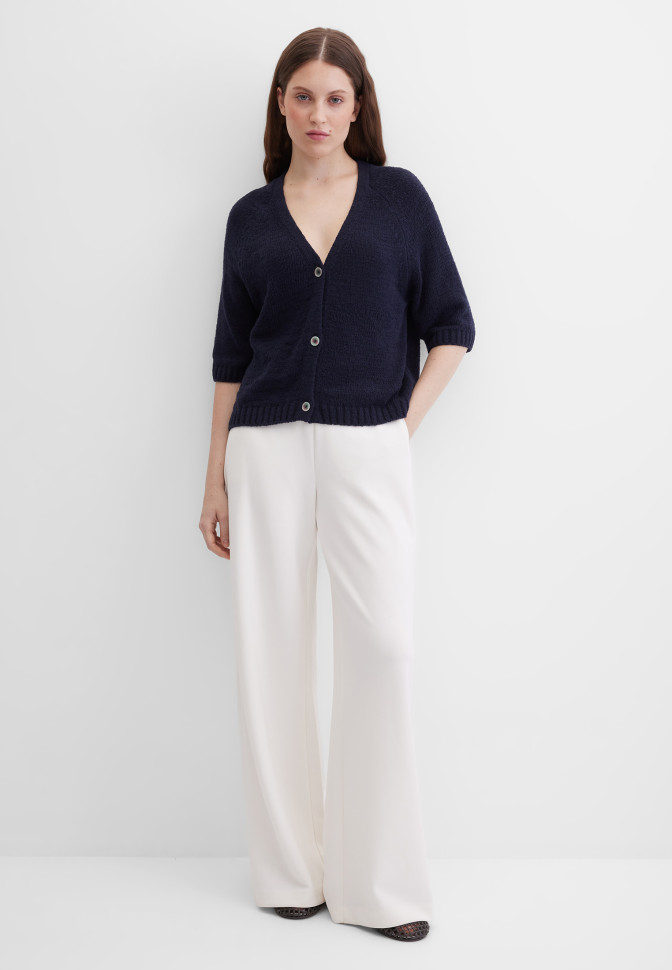 Кардиган вязаный