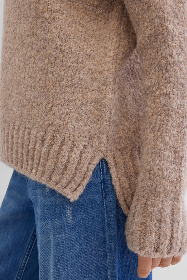 Свитер с добавлением шерсти альпаки