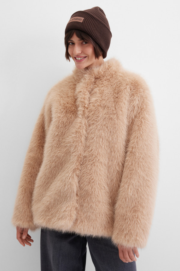 Шапка вязаная