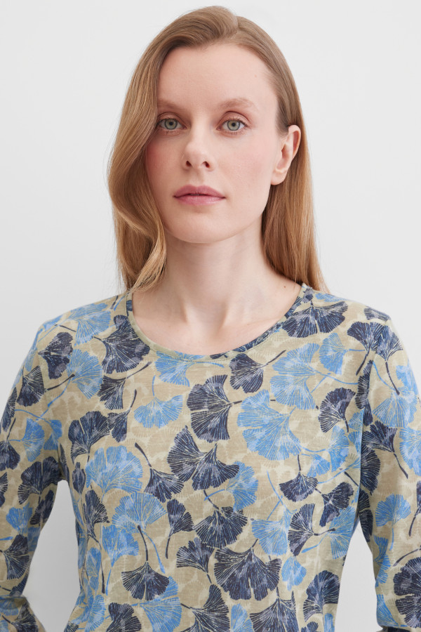 Лонгслив с цветочным принтом