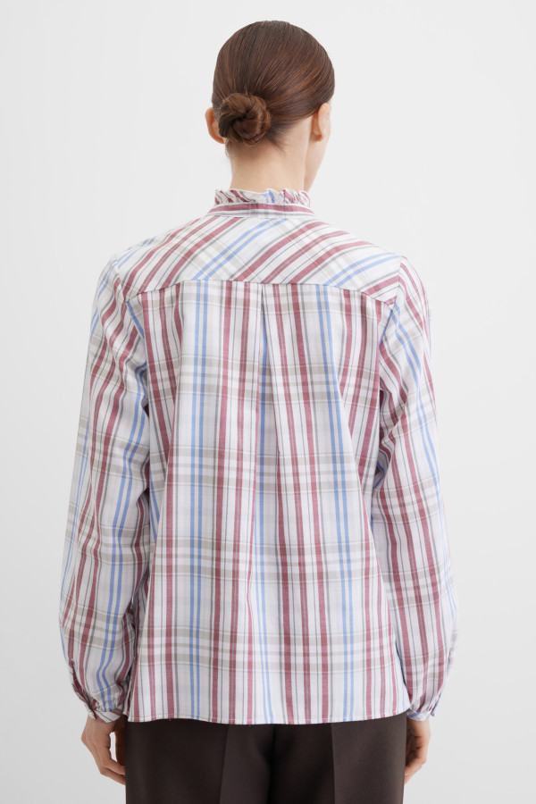 Блузка с длинным рукавом