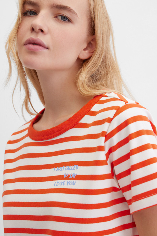 Футболка в полоску