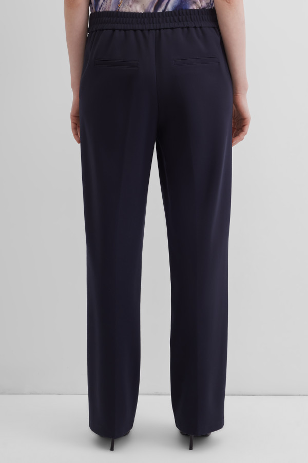 Брюки свободного кроя из трикотажа