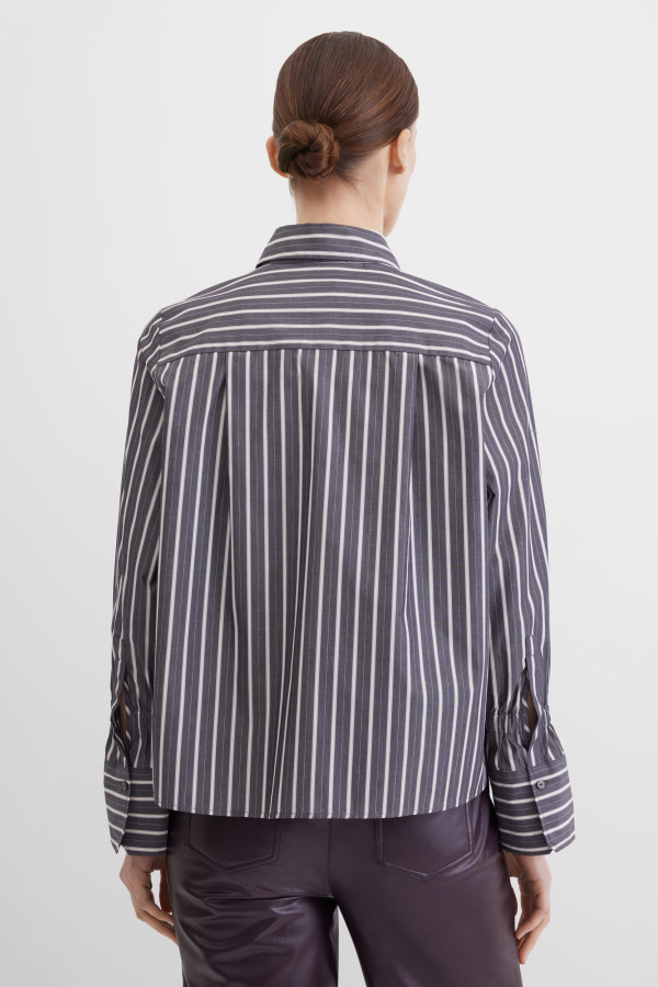 Блузка с длинным рукавом