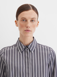 Блузка с длинным рукавом