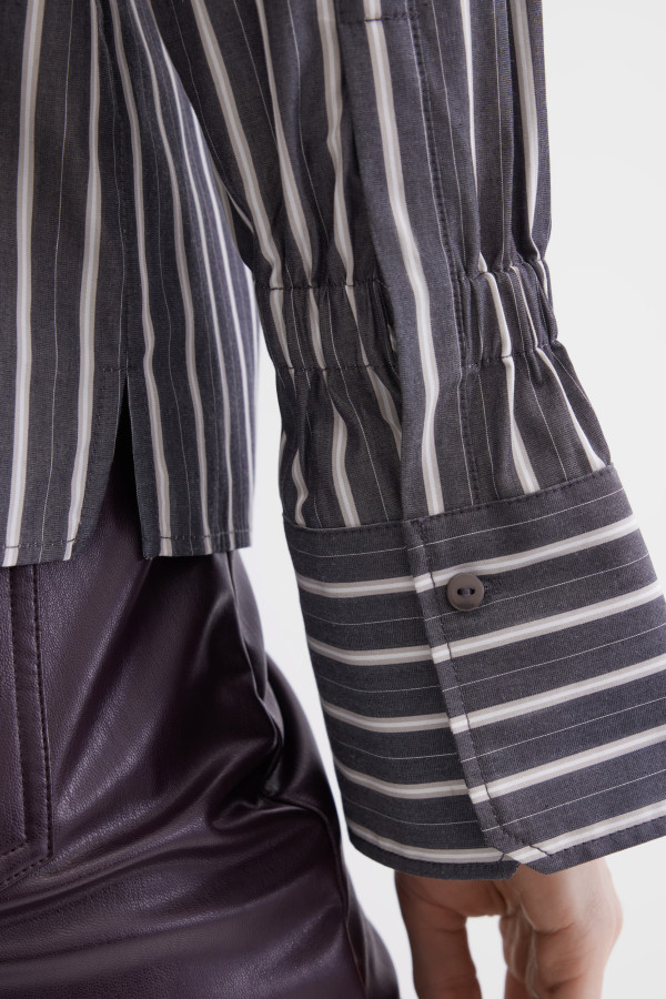 Блузка с длинным рукавом