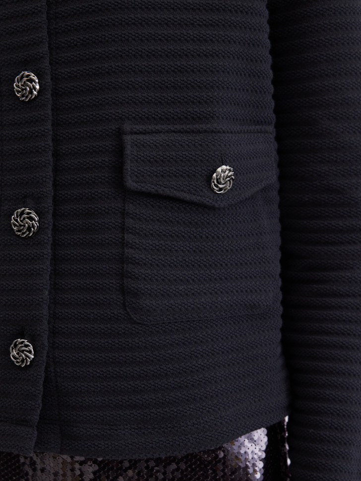 Жакет с карманами