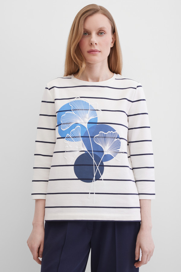 Лонгслив с рукавом 3/4 в полоску и с  принтом