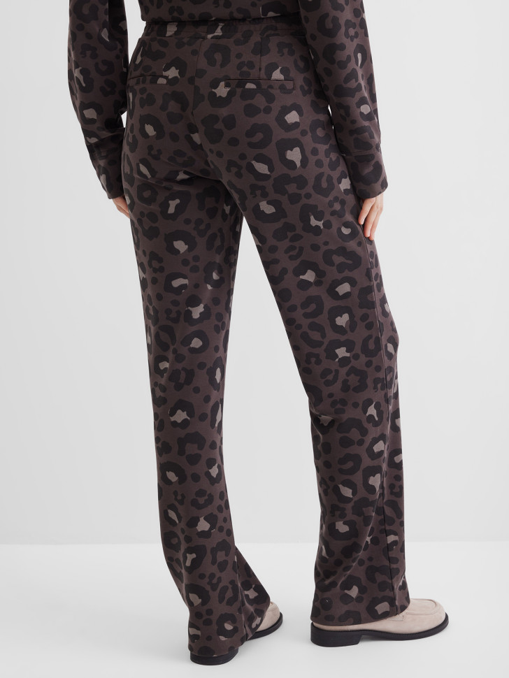 Брюки трикотажные