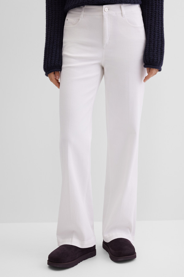 Джинсы прямые