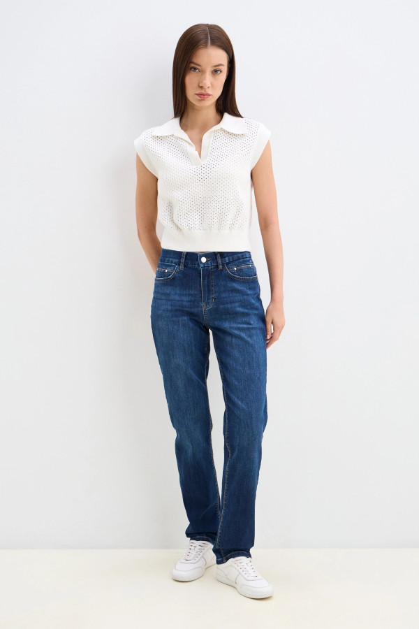 Джинсы зауженные