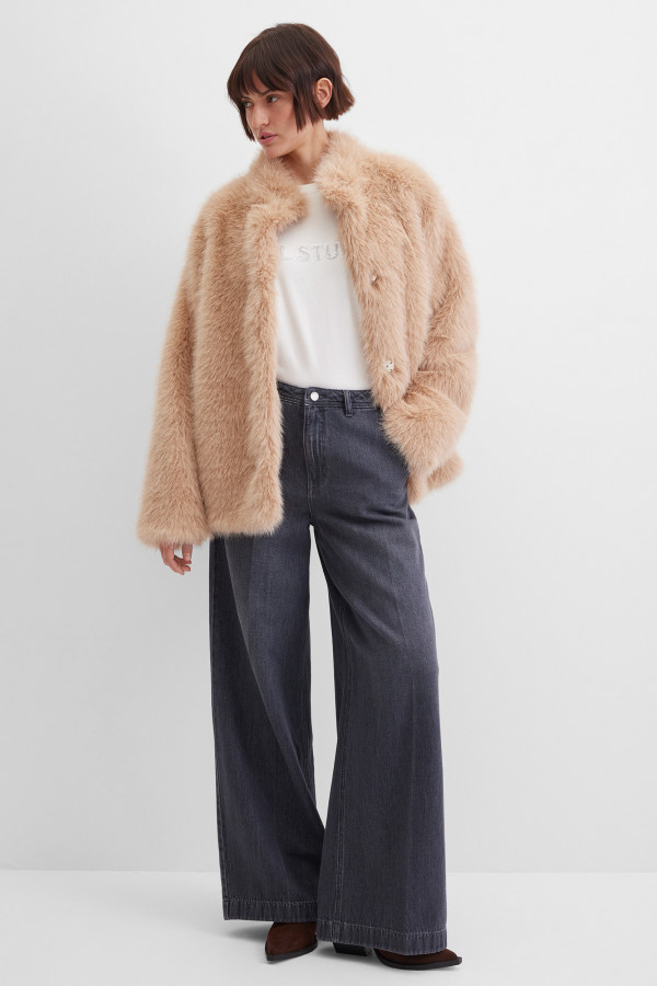 Шуба из искусственного меха