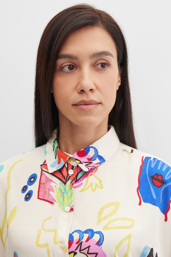 Блузка из вискозы