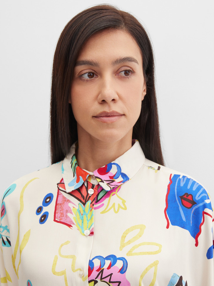 Блузка из вискозы