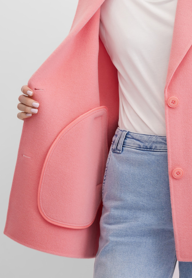 Пальто укороченное из шерсти