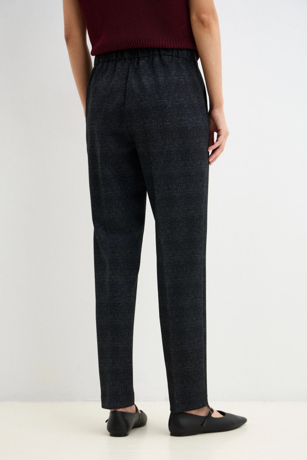 Брюки прямого кроя