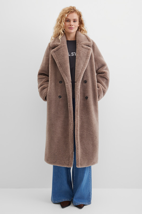 Пальто меховое