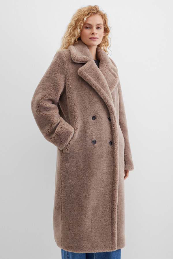 Пальто меховое