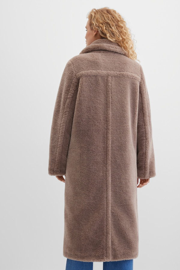 Пальто меховое