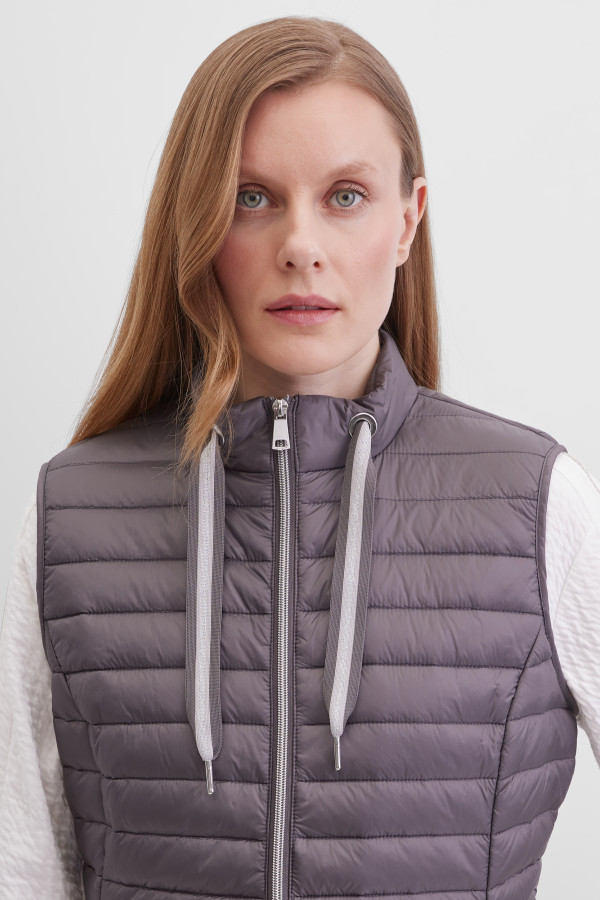 Жилет утепленный