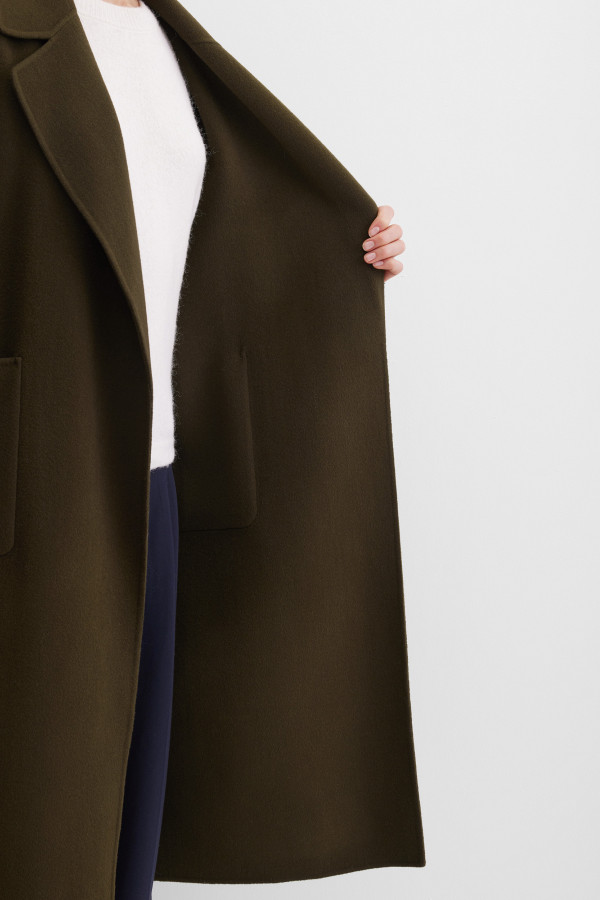 Пальто из шерсти