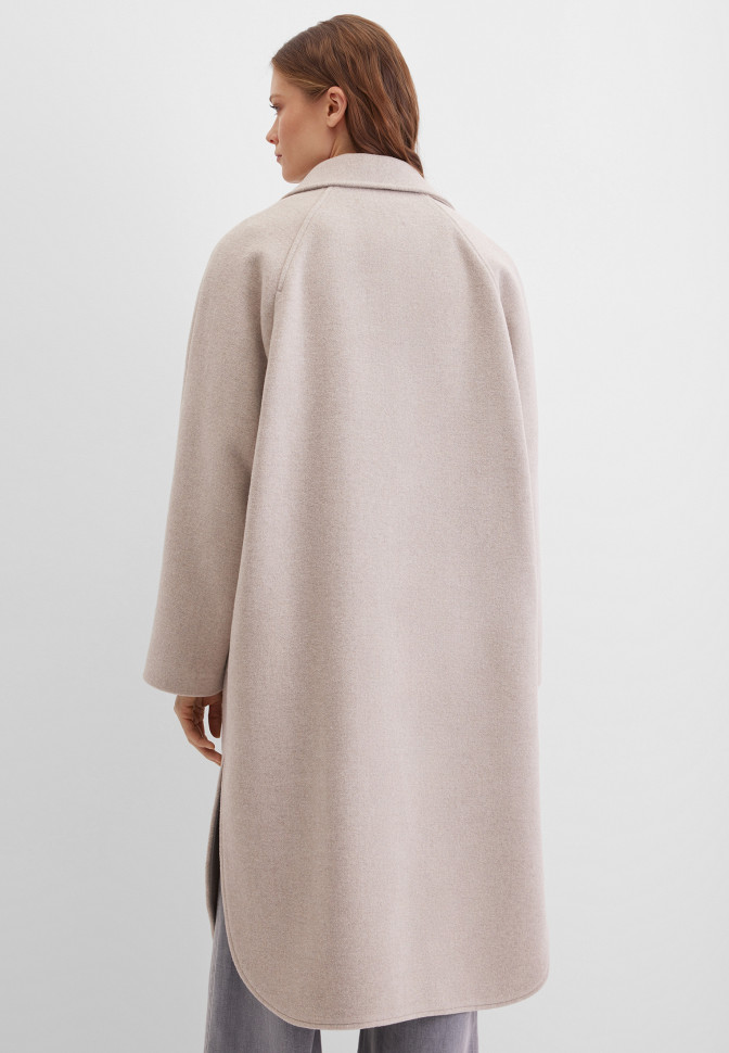 Пальто двубортное