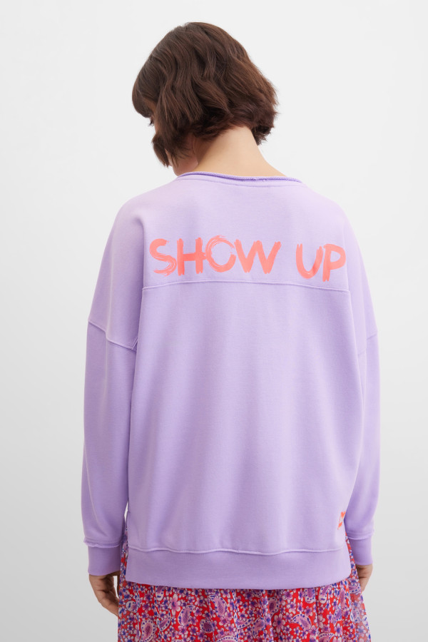 Свитшот оверсайз