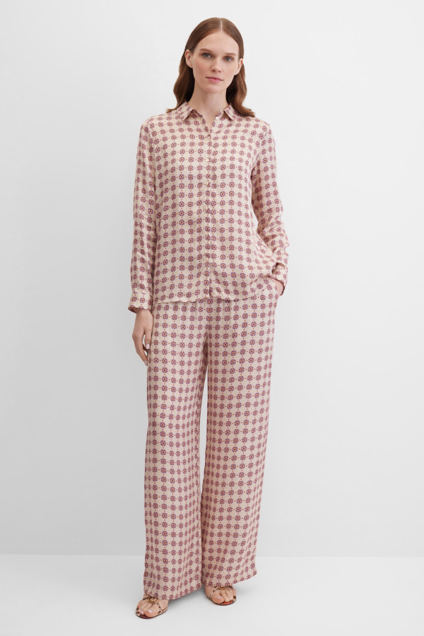 Блузка с длинным рукавом