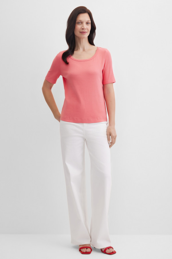 Футболка прямого кроя