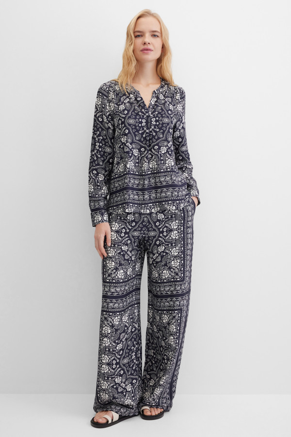 Брюки широкие