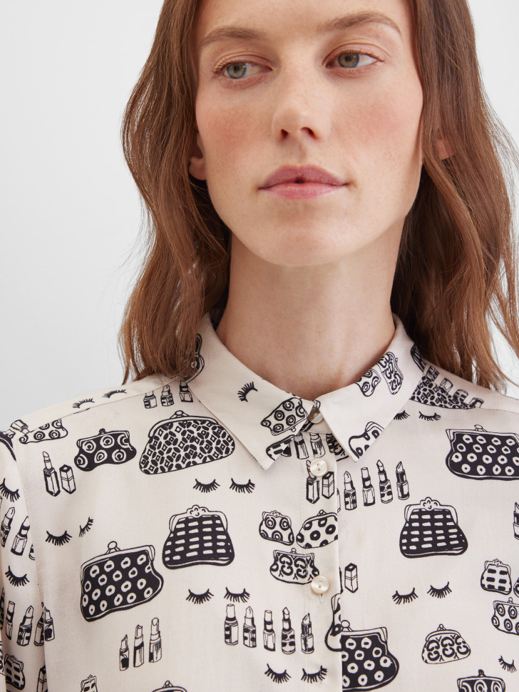 Блузка из вискозы