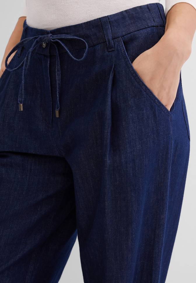 Джинсы широкие