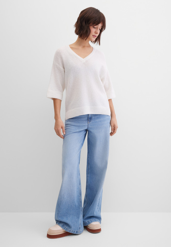 Джинсы клеш широкие