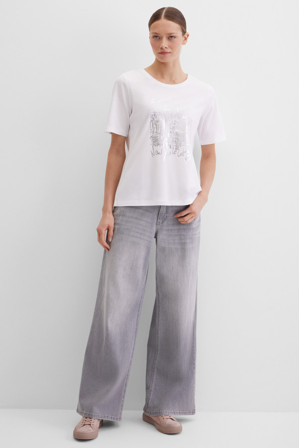 Футболка с рисунком