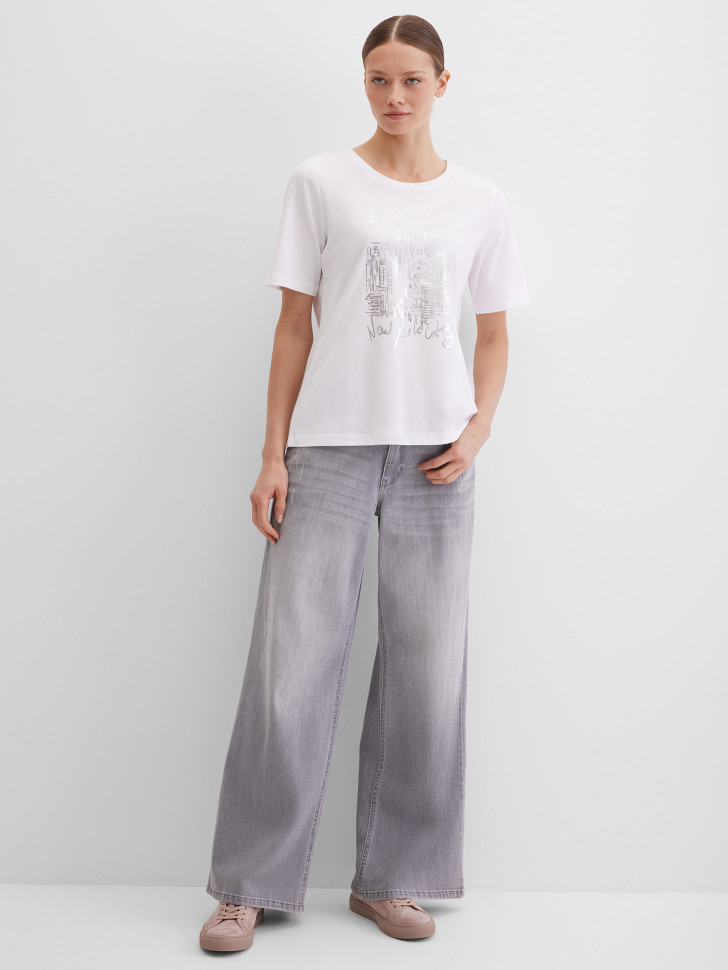 Футболка с рисунком