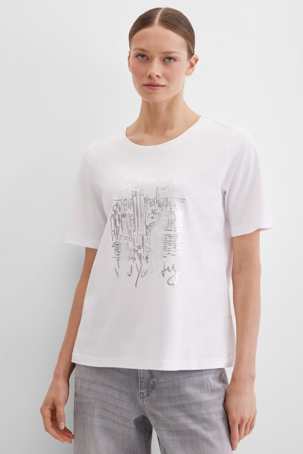 Футболка с рисунком