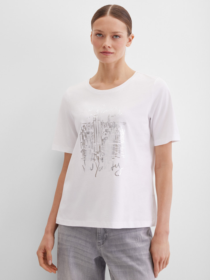 Футболка с рисунком