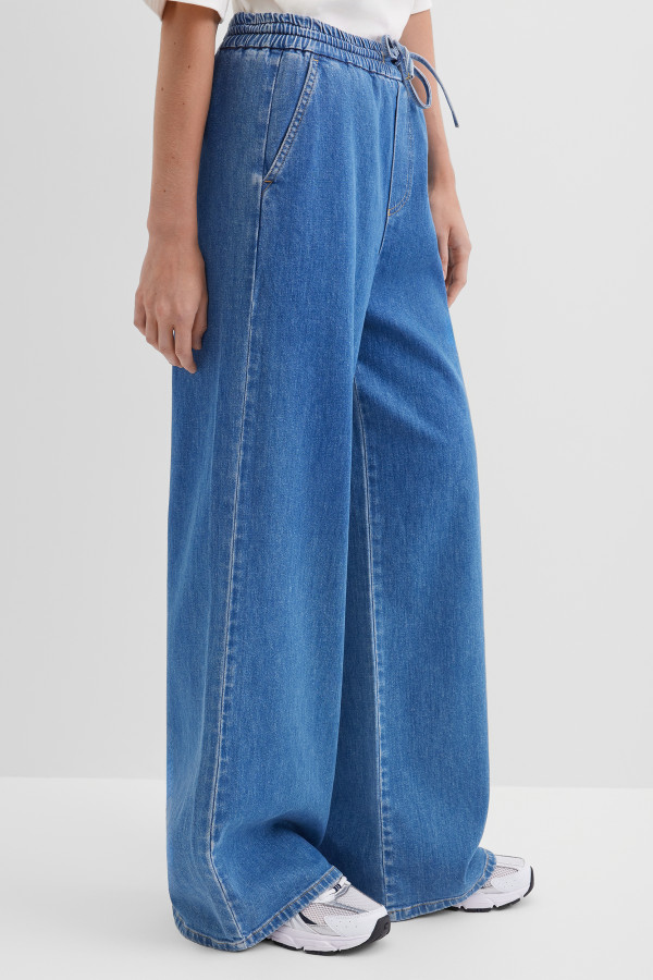 Джинсы широкие