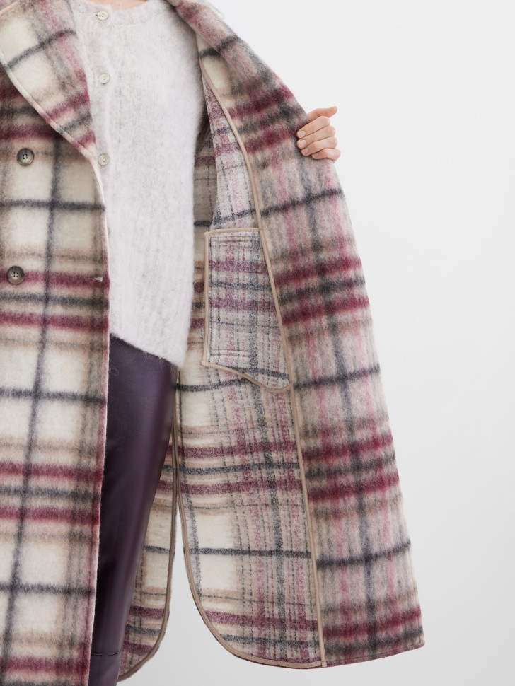 Пальто двубортное