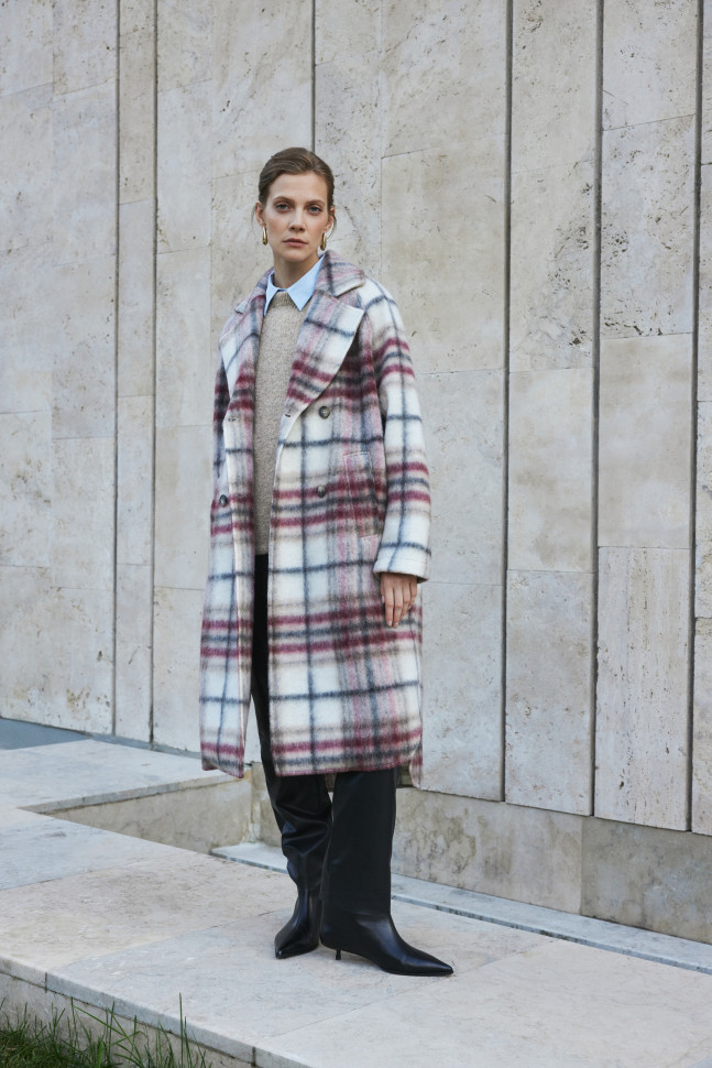 Пальто двубортное