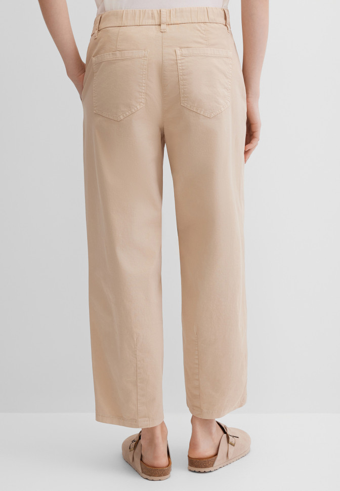 Брюки зауженные