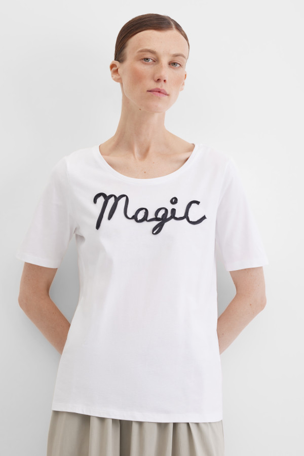 Футболка с надписью